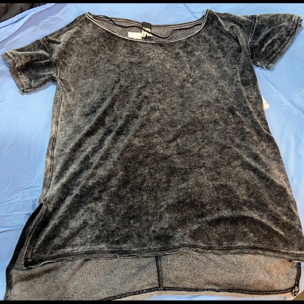 Velvet tee